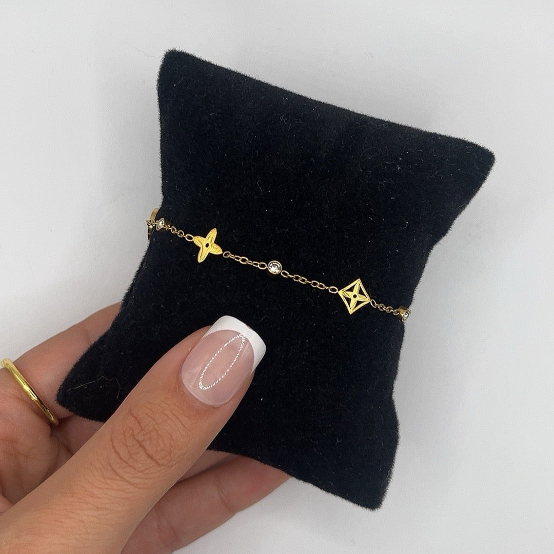 EXCLUSIVE | Riham Bracelet