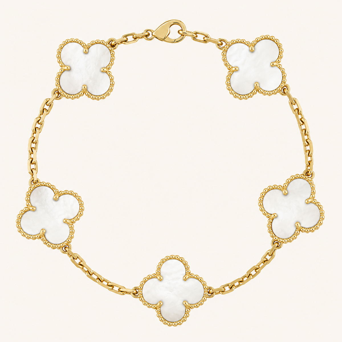 CLOVER | White Bracelet